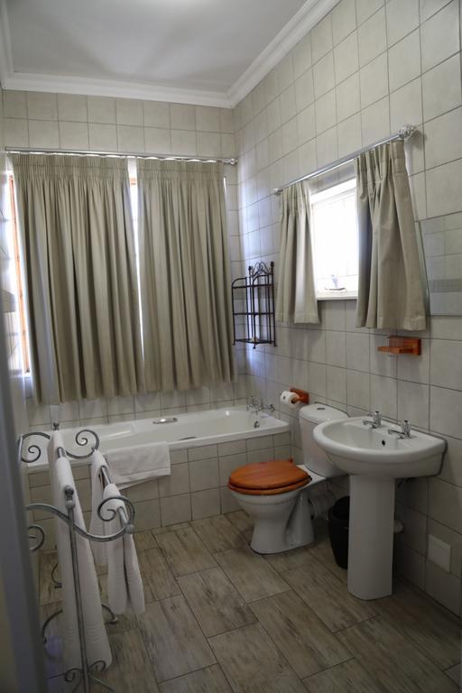 La Vie & Rose Lodge Bloemfontein Luaran gambar
